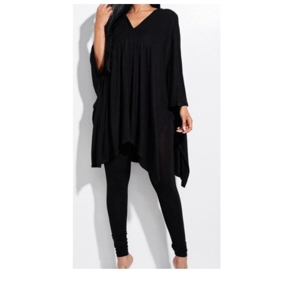 Two Piece Leggings with Oversized Pullover Medium - Picture 2 of 7